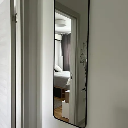 Apartment Lux Stan Karaburma Belgrade